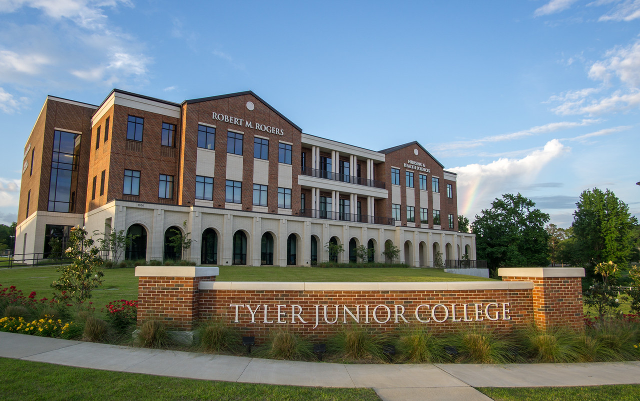 Virtual College of Texas Case Study VidGrid VidGrid